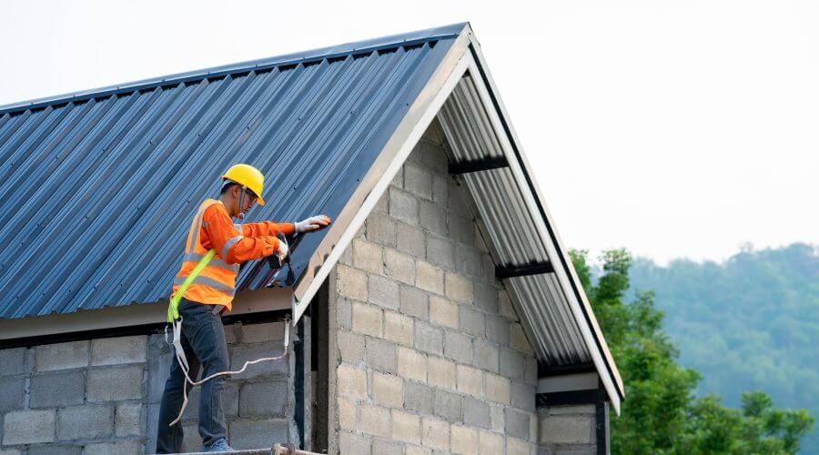 Expert new roof installation services in Forsyth, MT